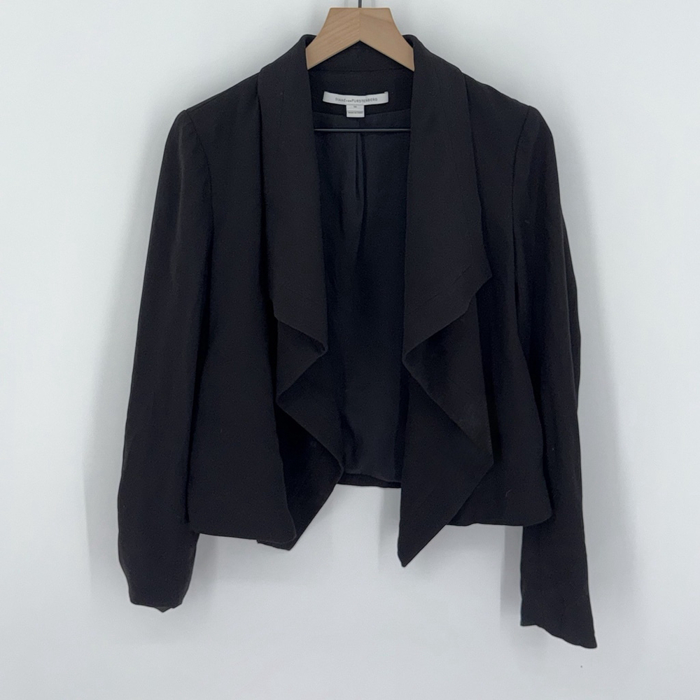 Diane Von Furstenberg Black Open Waterfall Short Jacket Women’s Size 10